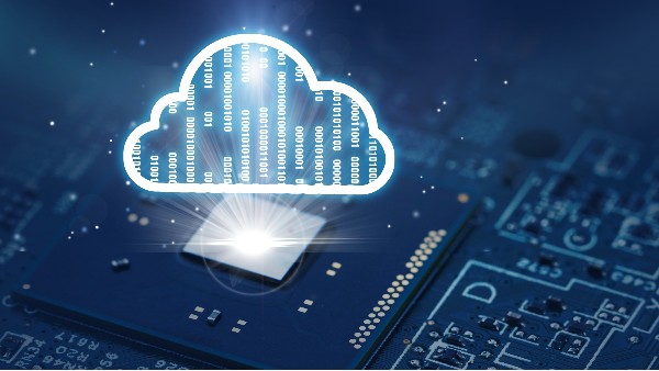 生產制造業傳統玩法找不到出路，企業如何贏在云端？