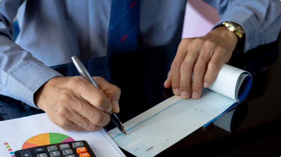 從傳統會計工作中衍生而出，財務軟件單機版走向網絡版